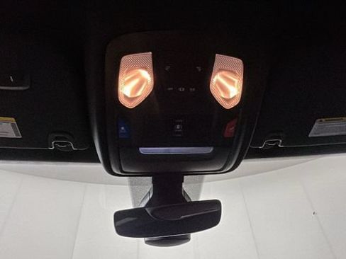 Used 2022 RAM 1500 Big Horn AWD/4WD image 25