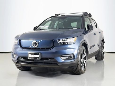 Used 2022 Volvo XC40 P8 Recharge Plus AWD/4WD image 3