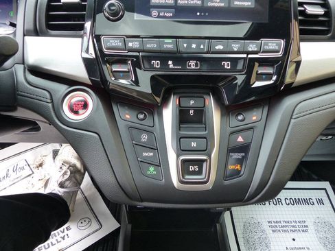 Used 2024 Honda Odyssey Sport image 33