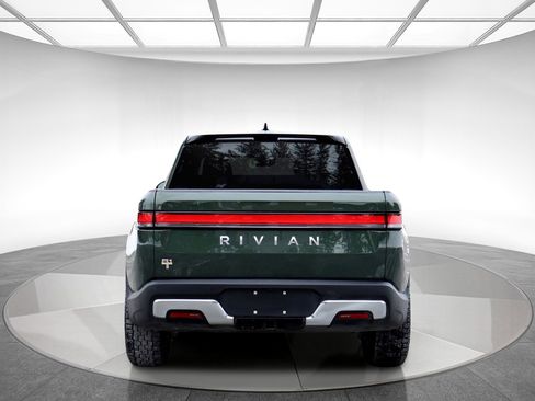 Used 2022 Rivian R1T Adventure image 7
