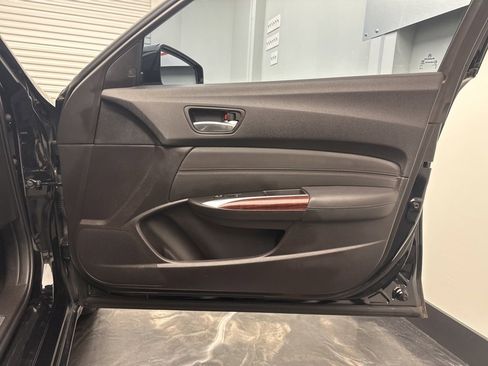 Used 2015 Acura TLX V6 w/ Technology Package image 10