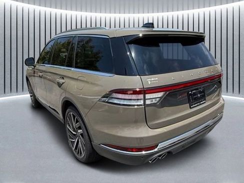 New 2025 Lincoln Aviator Reserve w/ Equipment Group 201A image 5