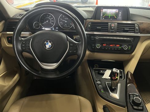 Used 2014 BMW 328d xDrive Sedan AWD/4WD image 16