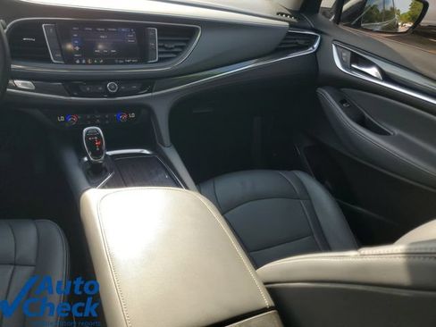 Used 2021 Buick Enclave Essence w/ Sound and Sites Package FWD image 16