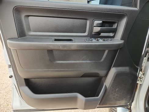 Used 2018 RAM 2500 Tradesman w/ Popular Equipment Group AWD/4WD image 14