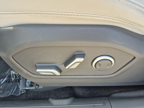 Used 2026 Hyundai Santa Fe SEL AWD/4WD image 15