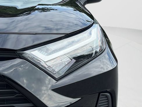 Used 2023 Toyota RAV4 XLE w/ Convenience Package FWD image 24
