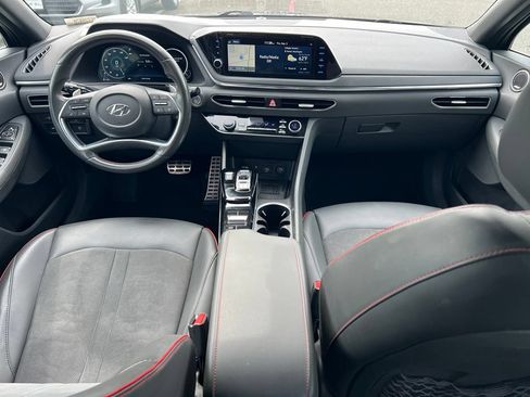 Used 2020 Hyundai Sonata SEL Plus w/ Tech Package FWD image 12
