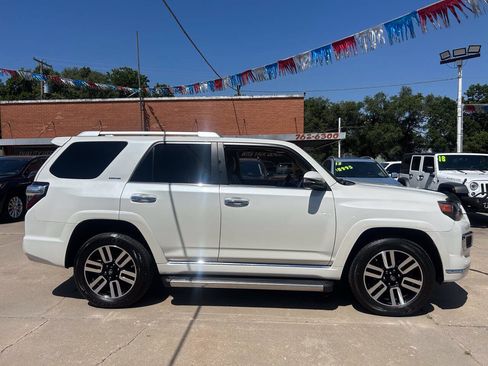 Used 2018 Toyota 4Runner Limited AWD/4WD image 5