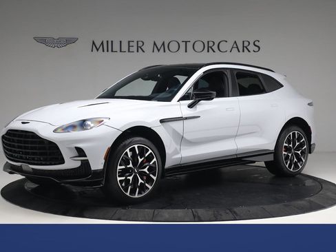 Used 2023 Aston Martin DBX 707 image 1