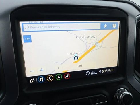 Used 2020 GMC Sierra 1500 SLT image 28