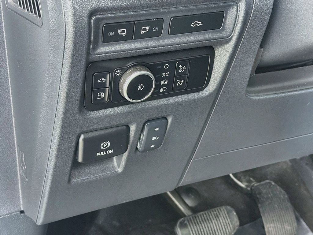 Used 2024 Ford F150 Lariat w/ Equipment Group 502A High AWD/4WD image 32