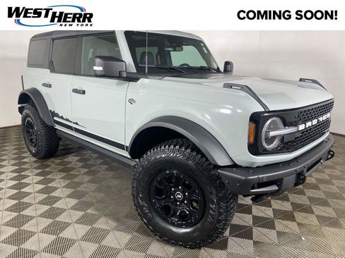 Used 2022 Ford Bronco Wildtrak AWD/4WD image 1