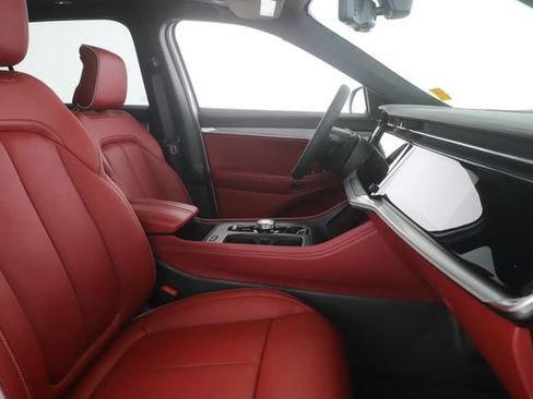 Used 2024 Jeep Wagoneer Launch Edition image 32