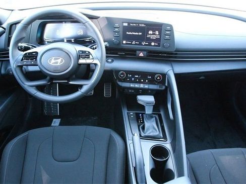 Certified 2026 Hyundai Elantra Sport image 21