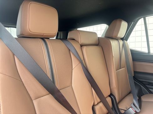 New 2025 Toyota 4Runner Limited image 28