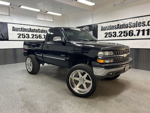 Used 1999 Chevrolet Silverado 1500 LS w/ Off-Road Chassis Pkg AWD/4WD image 1