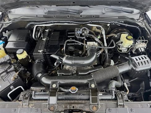 Used 2013 Nissan Frontier SV RWD image 21