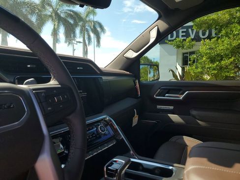 New 2026 GMC Sierra 1500 Denali AWD/4WD image 23