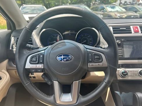 Used 2016 Subaru Outback 2.5i Limited AWD/4WD image 14