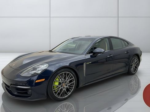 Used 2023 Porsche Panamera 4 AWD/4WD image 4