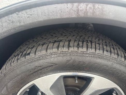 Used 2024 Ford Escape Platinum w/ Premium Technology Package image 16