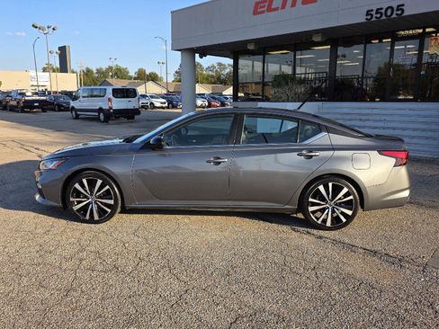 Used 2022 Nissan Altima 2.5 SR image 8