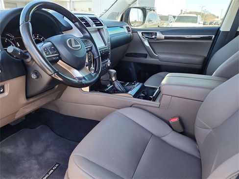 Used 2021 Lexus GX 460 Premium image 12