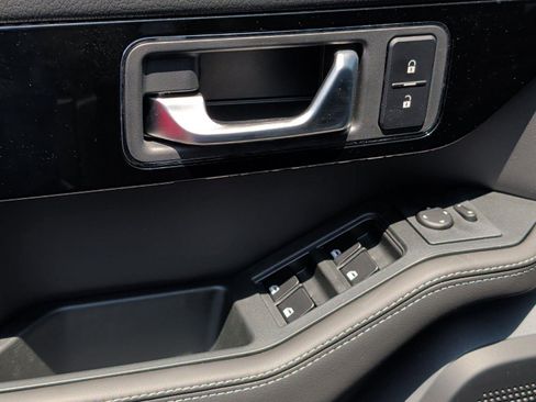 New 2025 INEOS Grenadier AWD/4WD image 14
