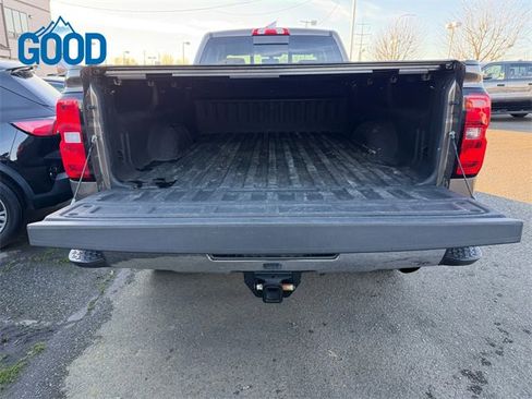 Used 2015 Chevrolet Silverado 2500 LTZ w/ LTZ Plus Package image 31