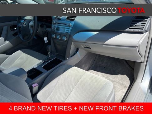 Used 2007 Toyota Camry LE FWD image 21