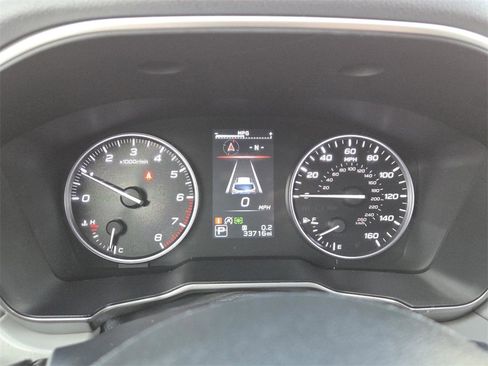 Used 2022 Subaru Outback Limited image 22