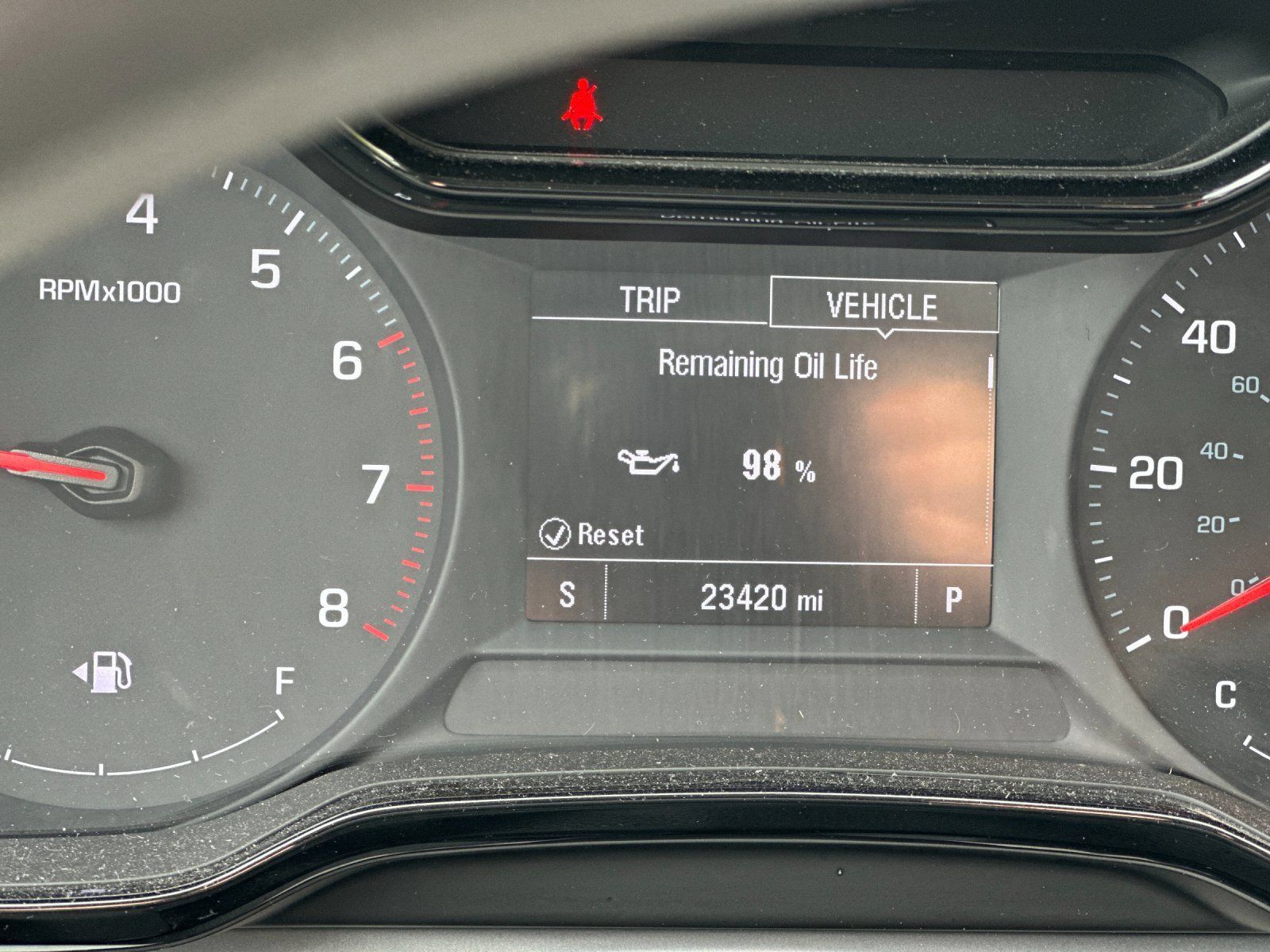 Used 2025 Chevrolet Trax LS FWD image 23