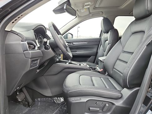 New 2025 MAZDA CX-5 AWD 2.5 S w/ Preferred Package image 11