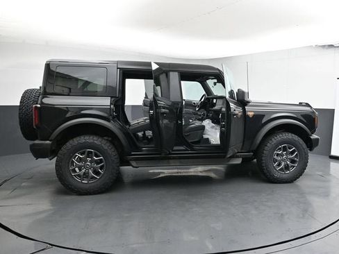 New 2025 Ford Bronco Badlands AWD/4WD image 34