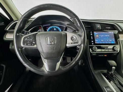 Used 2018 Honda Civic EX-T image 10