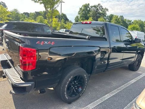 Used 2018 Chevrolet Silverado 1500 LT w/ All Star Edition AWD/4WD image 3