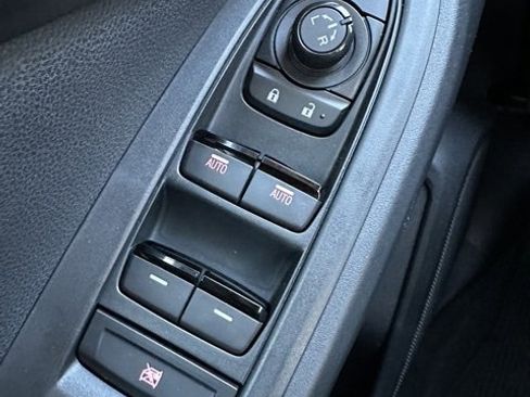 Used 2025 Subaru Impreza 2.0i image 17