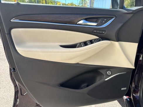 Used 2023 Buick Enclave Avenir w/ Trailering Package, 5000 lbs. image 17