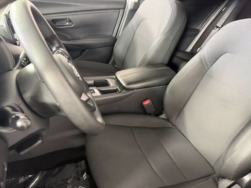 Used 2024 Nissan Sentra S FWD image 18