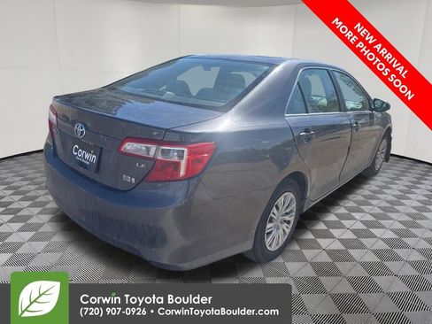 Used 2013 Toyota Camry LE FWD image 7