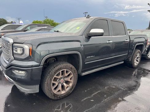 Used 2018 GMC Sierra 1500 Denali w/ Denali Ultimate Package AWD/4WD image 8