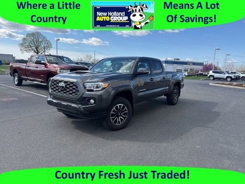 Used 2023 Toyota Tacoma TRD Sport image 1