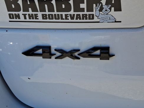 Used 2023 Jeep Grand Cherokee Altitude image 30