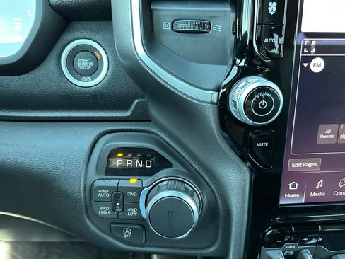 New 2026 RAM 1500 Big Horn AWD/4WD image 25