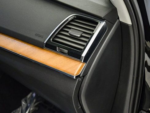 Certified 2025 Volvo XC90 B6 Ultra image 16