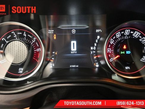 Used 2022 Dodge Challenger GT RWD image 11