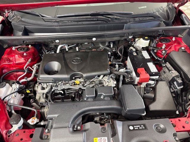 Used 2023 Toyota RAV4 LE AWD/4WD image 10