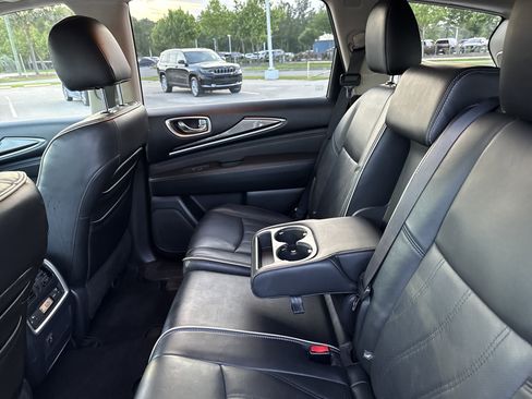 Used 2017 INFINITI QX60 Luxe AWD/4WD image 6