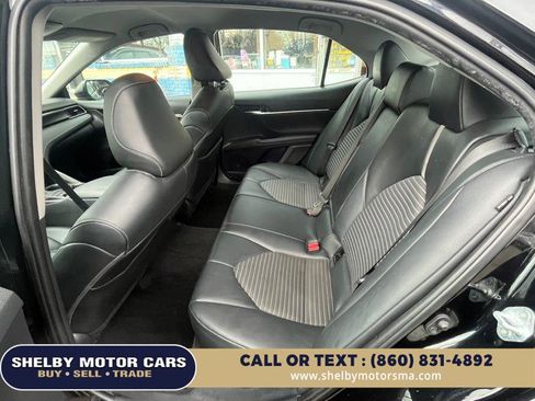 Used 2021 Toyota Camry SE image 13